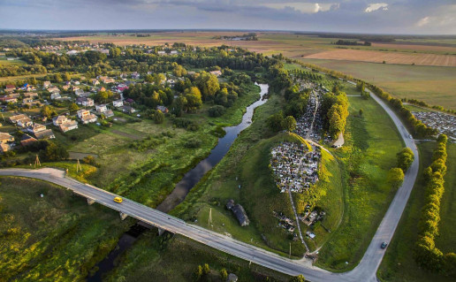 22_Papilės I piliakalnis.jpg